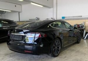 Defekten Tesla Verkaufen